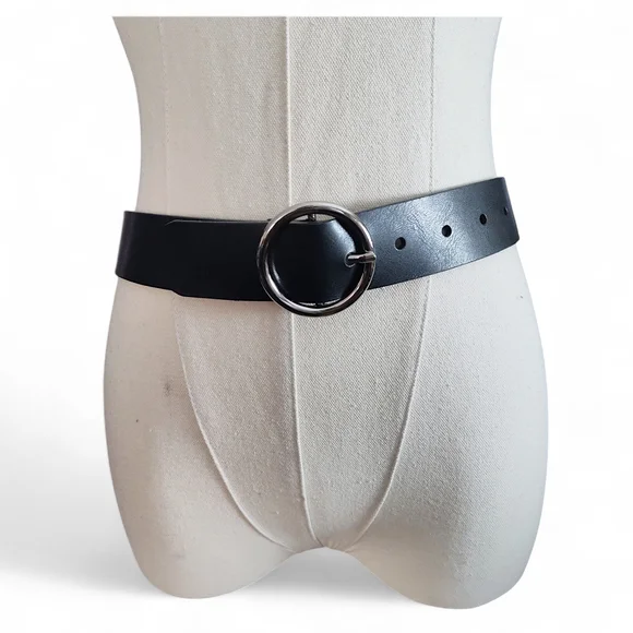 Women's Round Buckle Belt- Wild Fable Black - Womens XS -Target - Picture 2 of 8